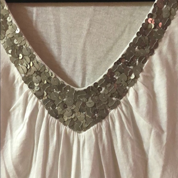 NWOT Women’s Short Sleeve Shirt from Express. - Picture 3 of 4